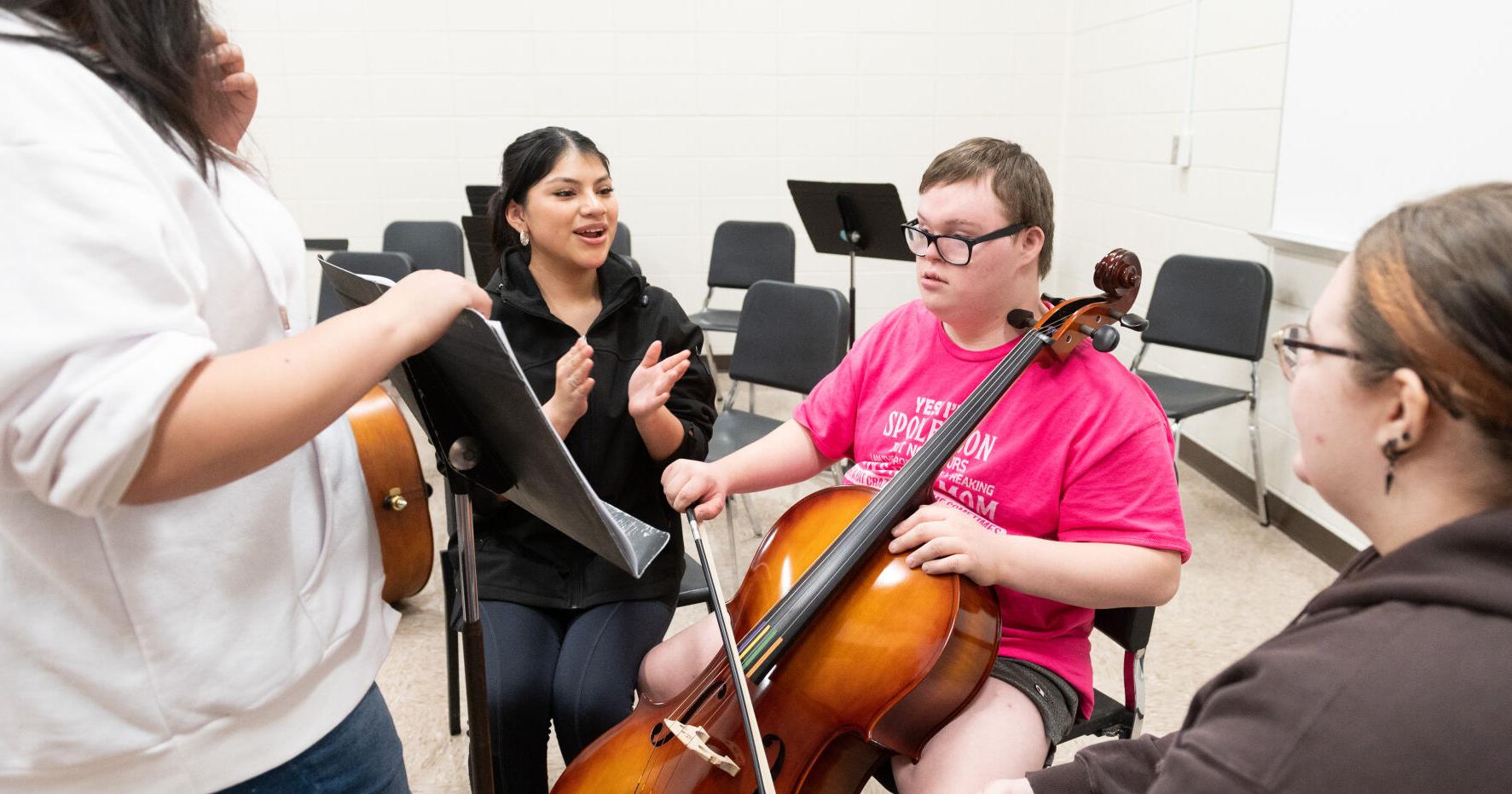 Never too many high-fives: United Sound celebrates Northrop High School students - Vimarsana News