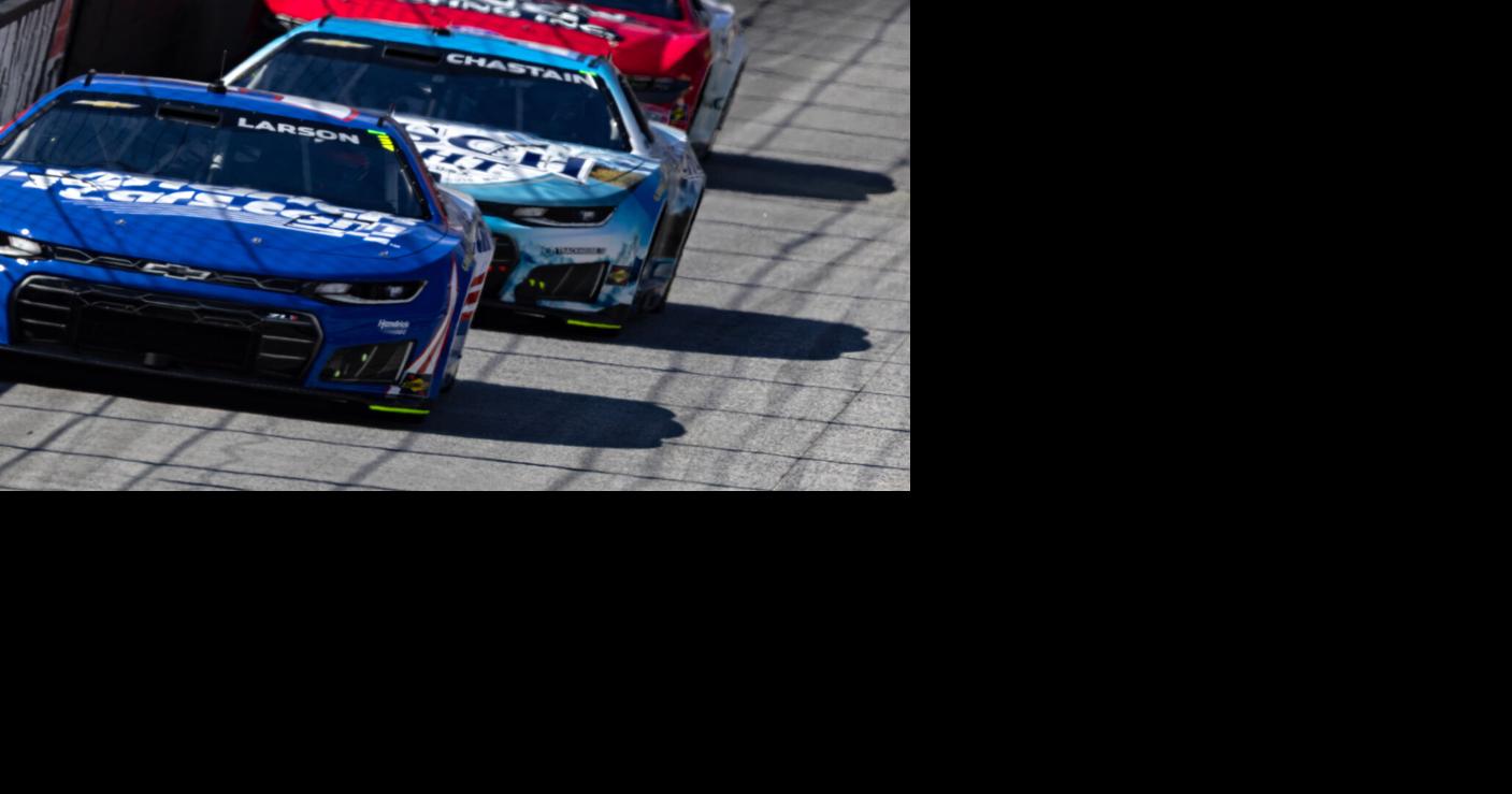 Larson returns to Kansas hoping to end 32-race drought at place where he's won three times