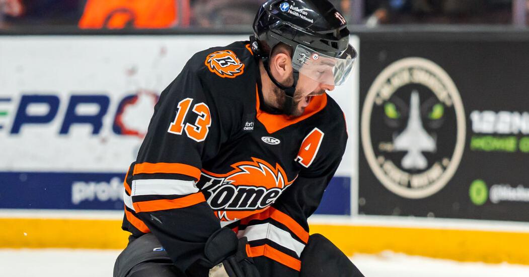 Three Stars: Wrapping up the Komets blowout win over Iowa