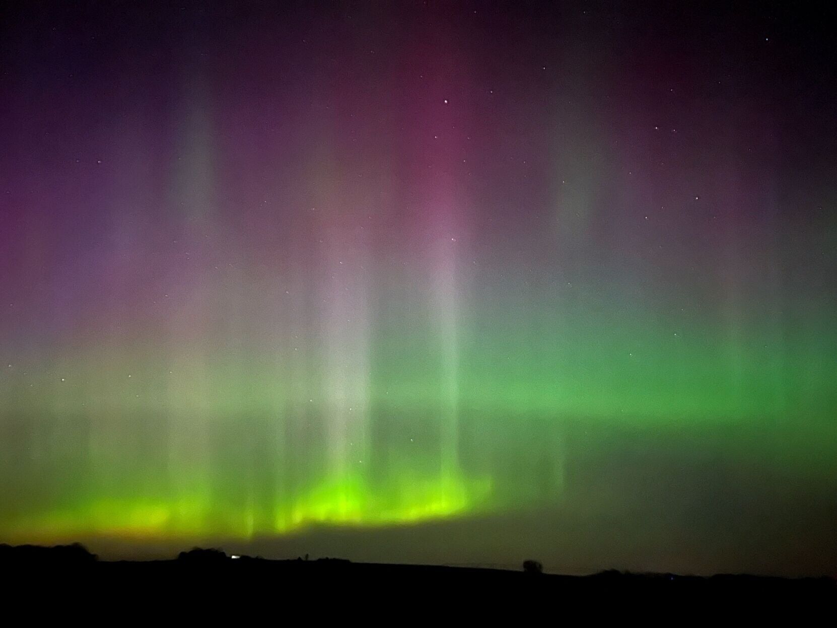 Solar activity creates strong aurora borealis in Nebraska