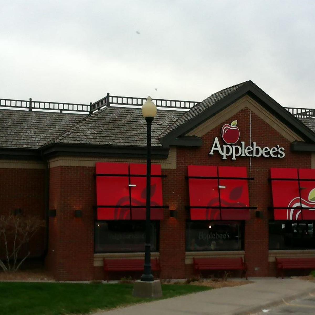 Owner Of Lincoln Applebee S Declares Bankruptcy Owns 163 Locations In 15 States Local Business News Journalstar Com Applebees Closing List 2022 Nebraska
