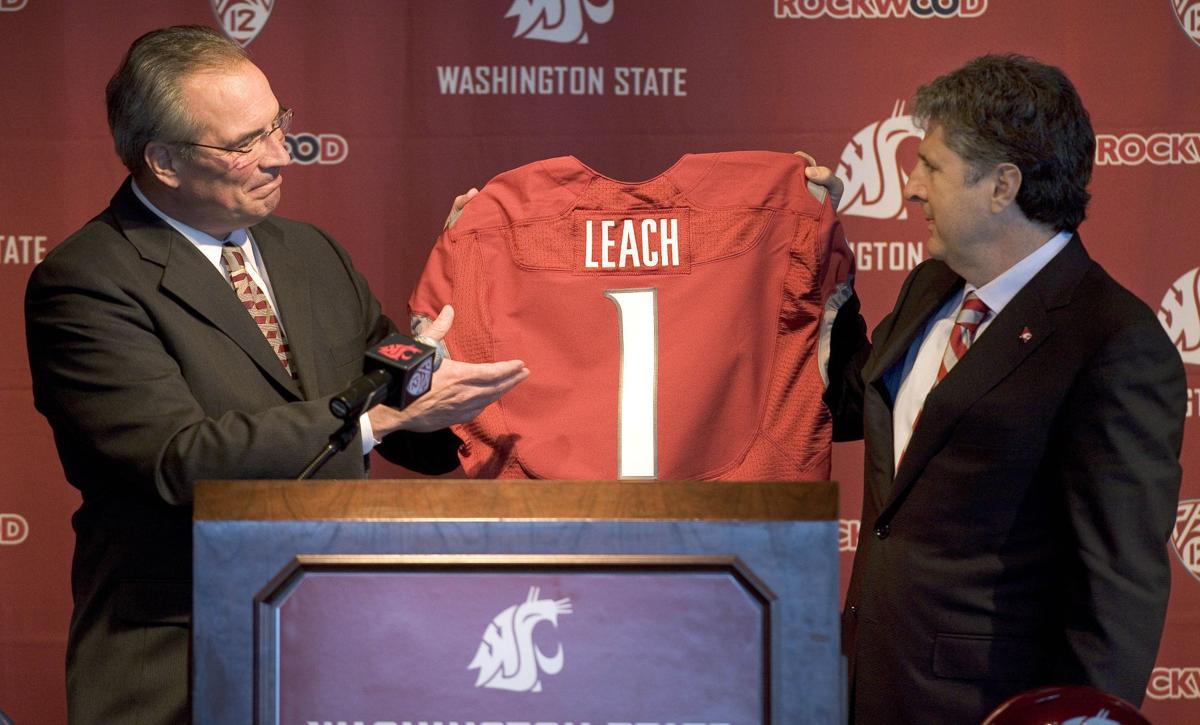 Bill Moos, Mike Leach