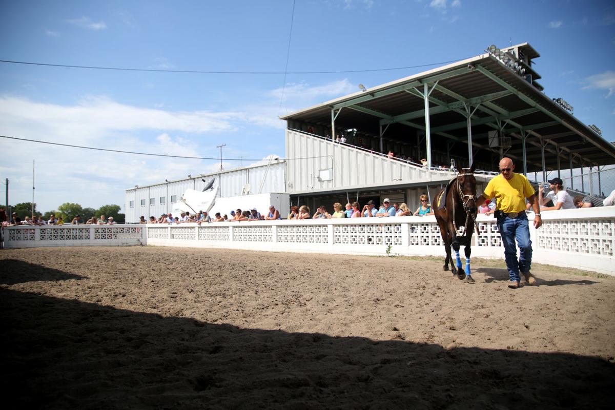 Photos Columbus Horse Races Photo galleries