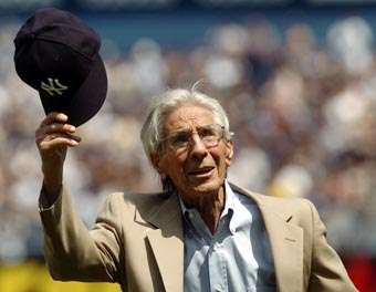 Longtime broadcaster Phil Rizzuto dies at 89