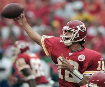 Edwards says Damon Huard will start at QB for KC