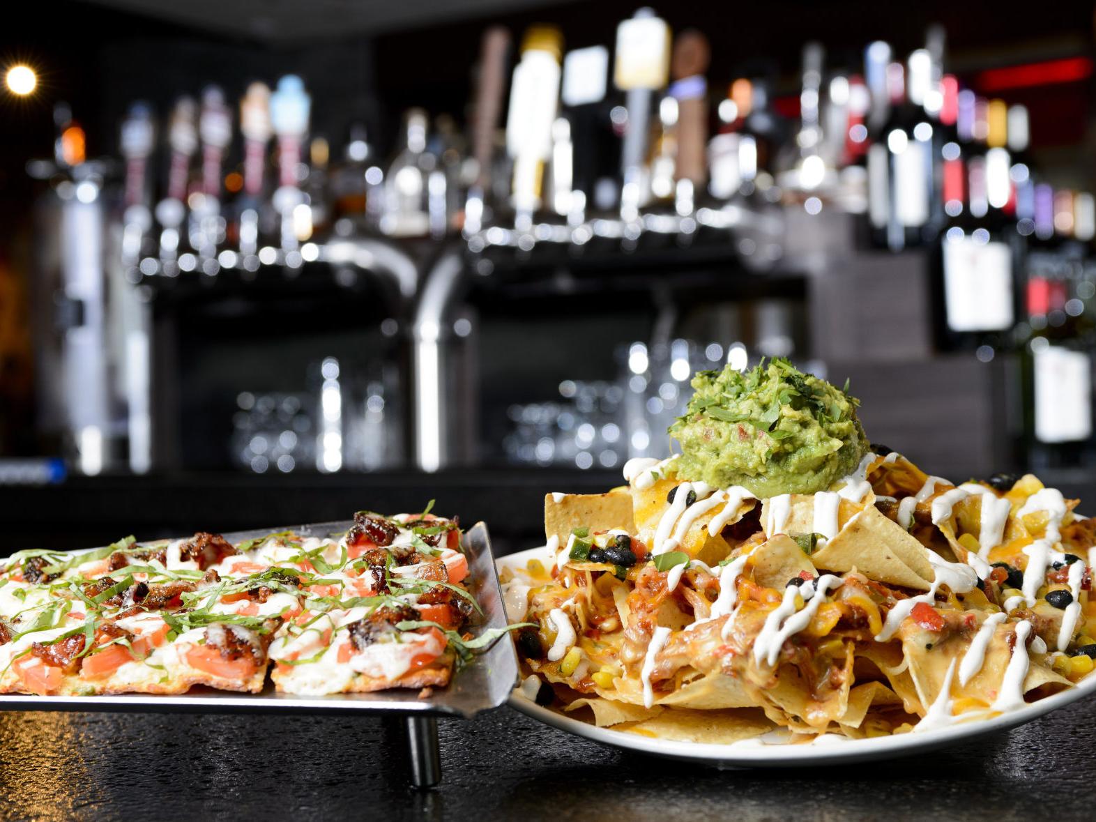 Review Granite City Bigger Better In New Digs Dining Journalstar Com