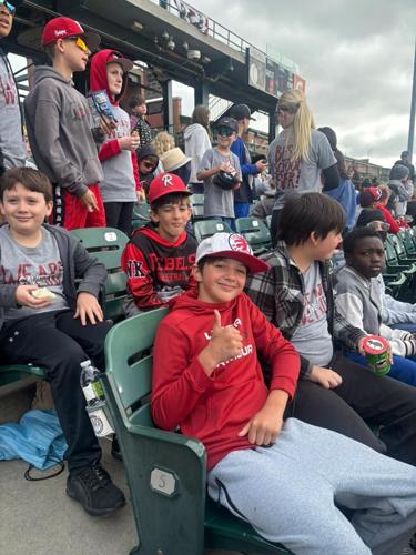LPS fifth graders make happy memories during Saltdogs game
