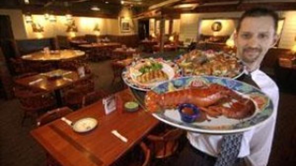 Red Lobster Lincoln S Source For Seafood Entertainment Journalstar Com [ 675 x 1200 Pixel ]