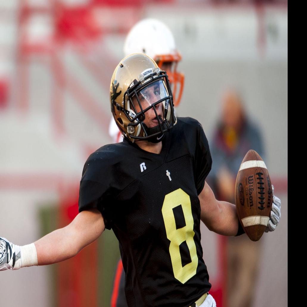State football: Aquinas makes Lincoln just like home with another title