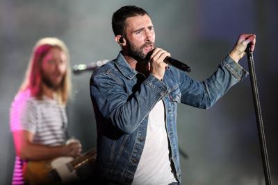 Adam Levine, Maroon 5