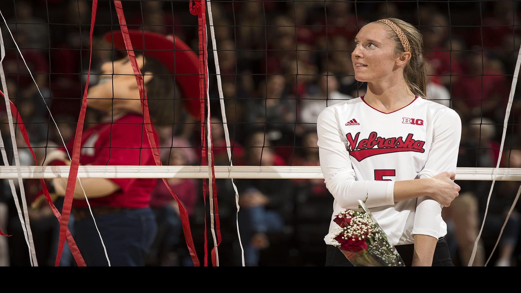 Pro volleyball player Rolfzen experienced pandemic in two countries