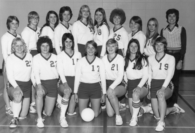 1975team-bw.jpg