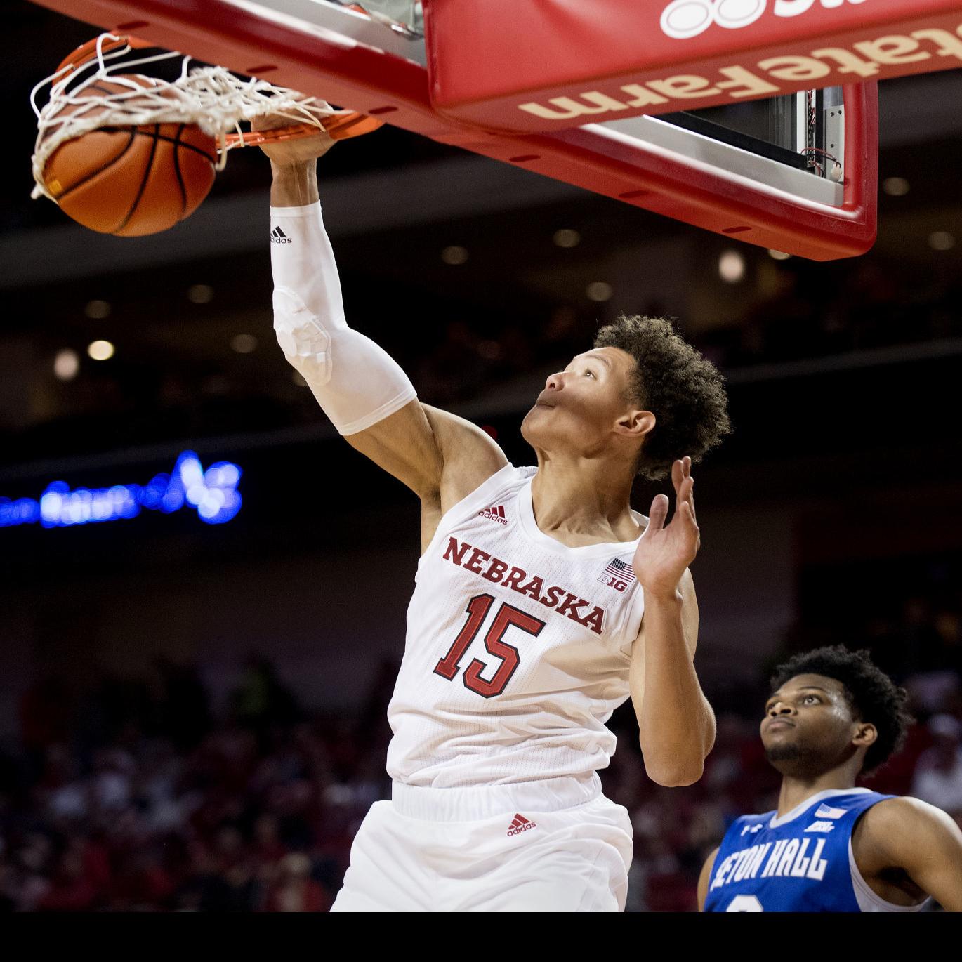Husker Hoops Notes After Tough Night Roby Provides Highlight