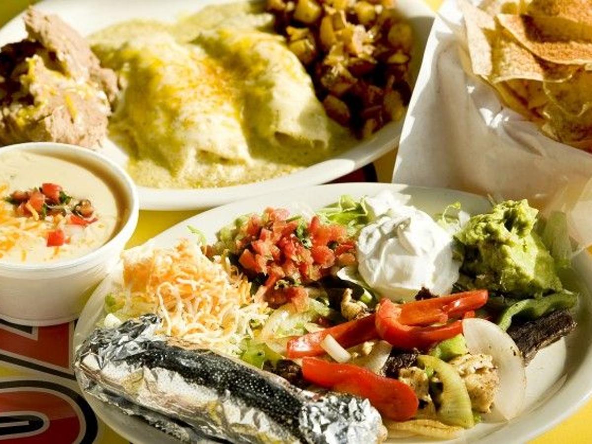 Fuzzy S Taco Shop Moves Into Downtown Lincoln Dining