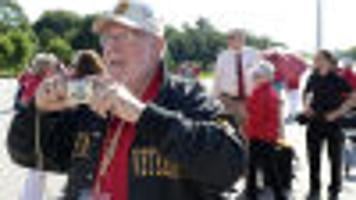 Nebraska Vietnam Combat Veterans Flight members tour Washington, DC