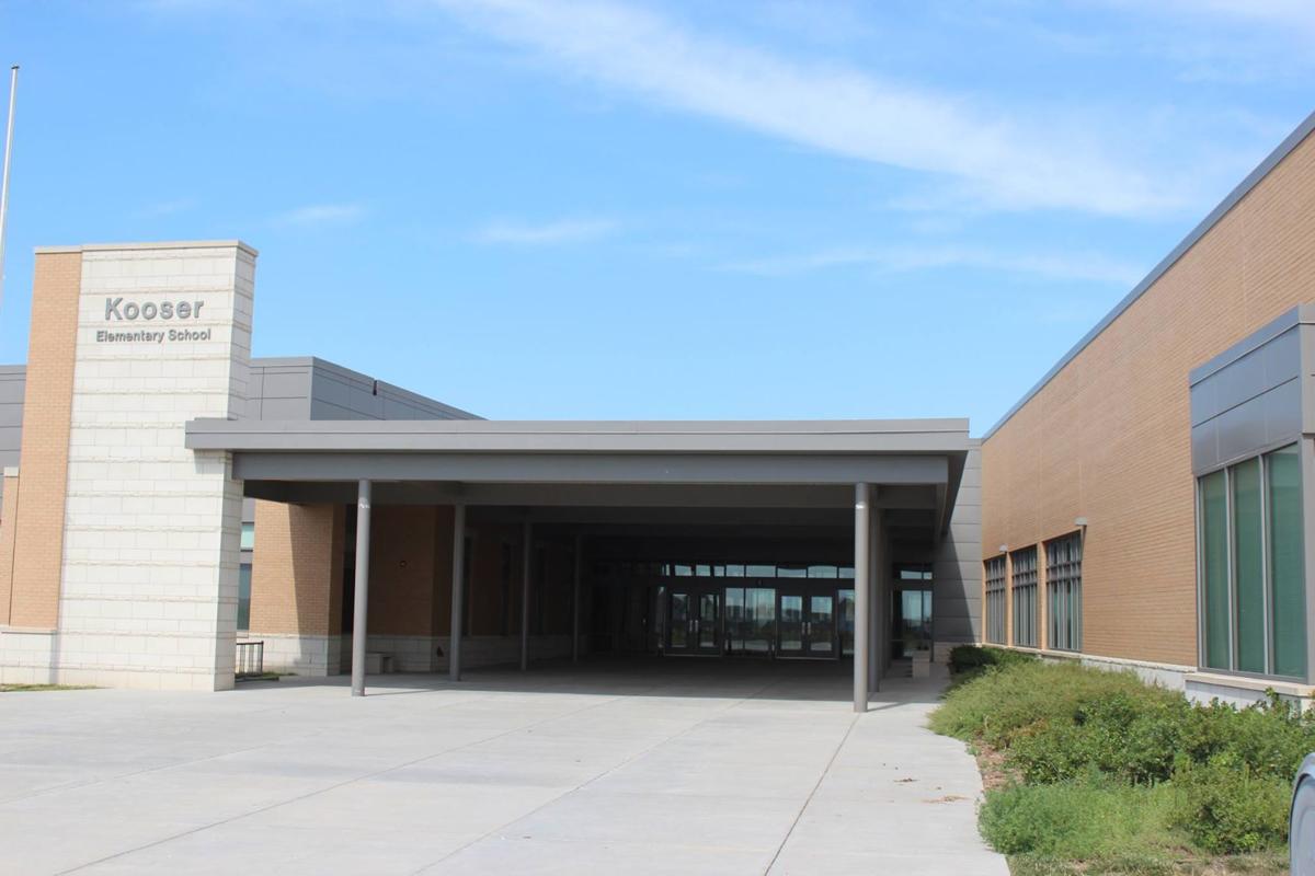 Crowd At School Board Renew Calls For Elimination Of School Resource Officer Program Education Journalstar Com