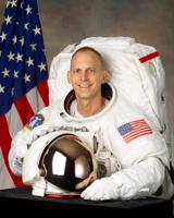 Retired astronaut discusses new book at Strategic Air and Space Museum