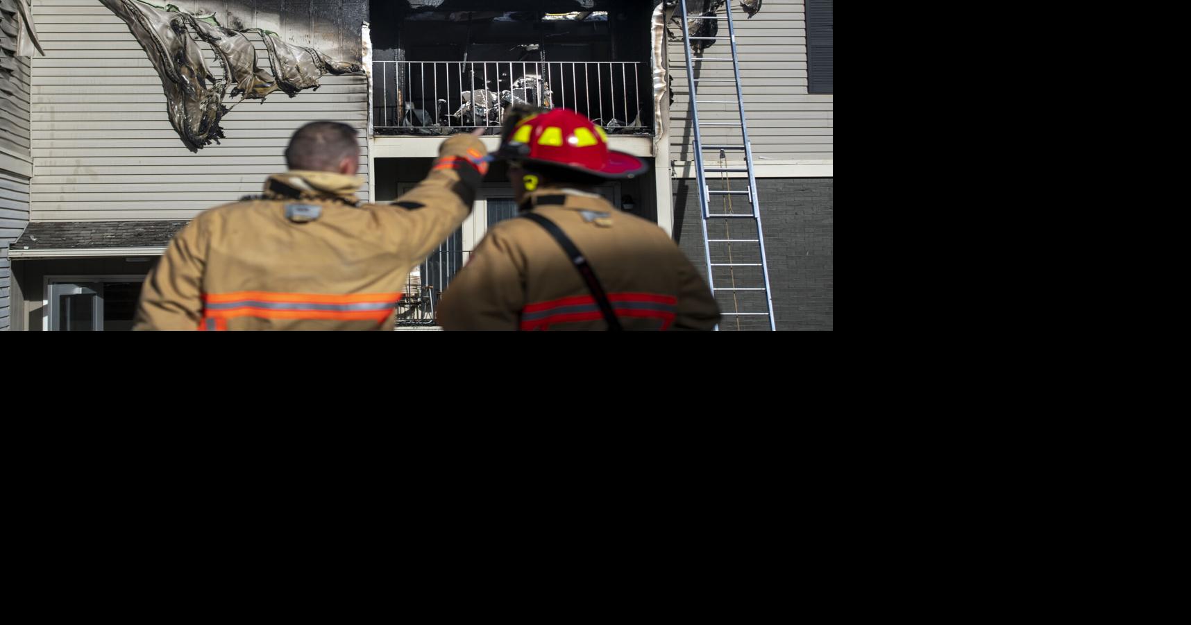 One person injured in south Lincoln apartment fire