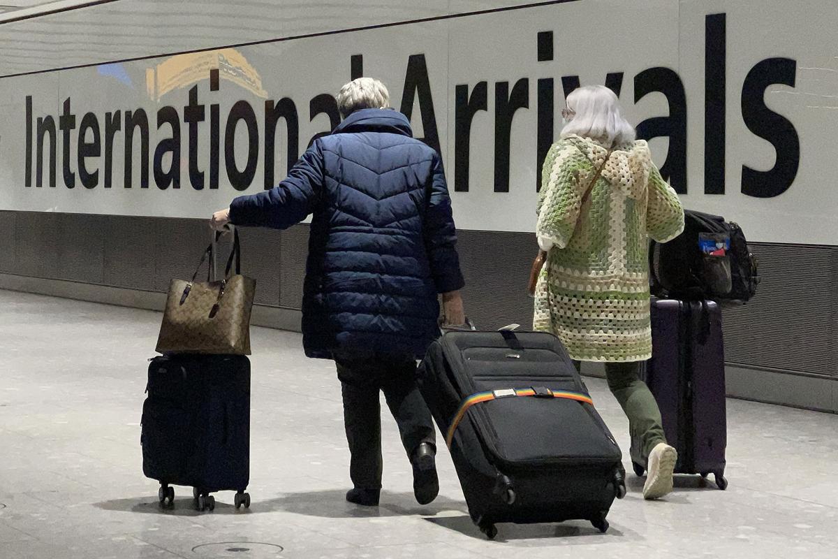 BIZ-CORONAVIRUS-TRAVEL-UNCERTAINTY-GET