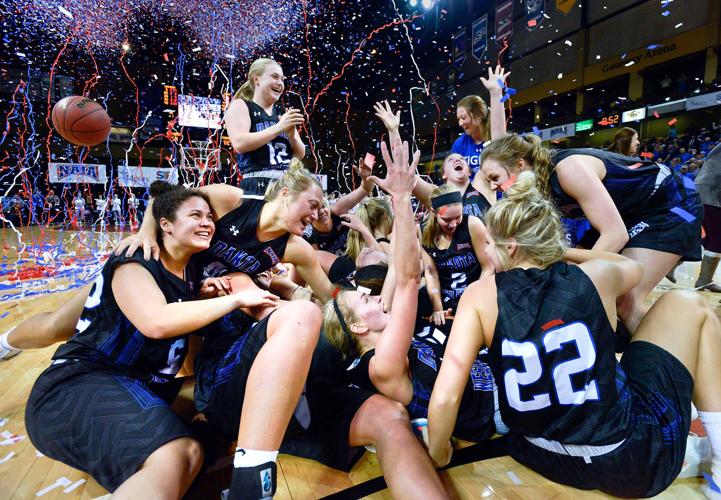 Dakota Wesleyan Goes Lights Out Against Concordia For Naia Division Ii Womens Title 