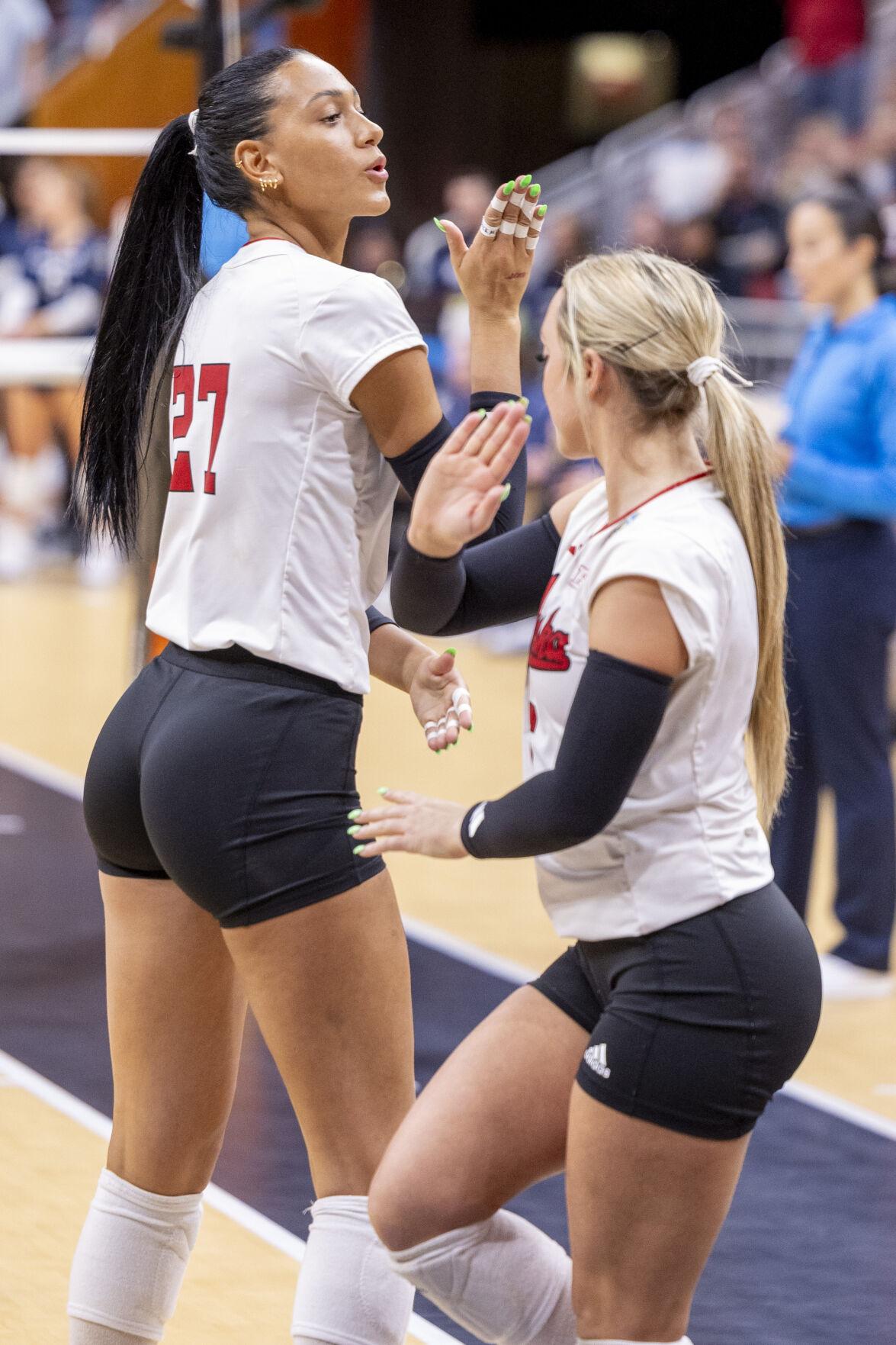 Photos Nebraska vs. Penn State in Final Four volleyball match — Dec. 19