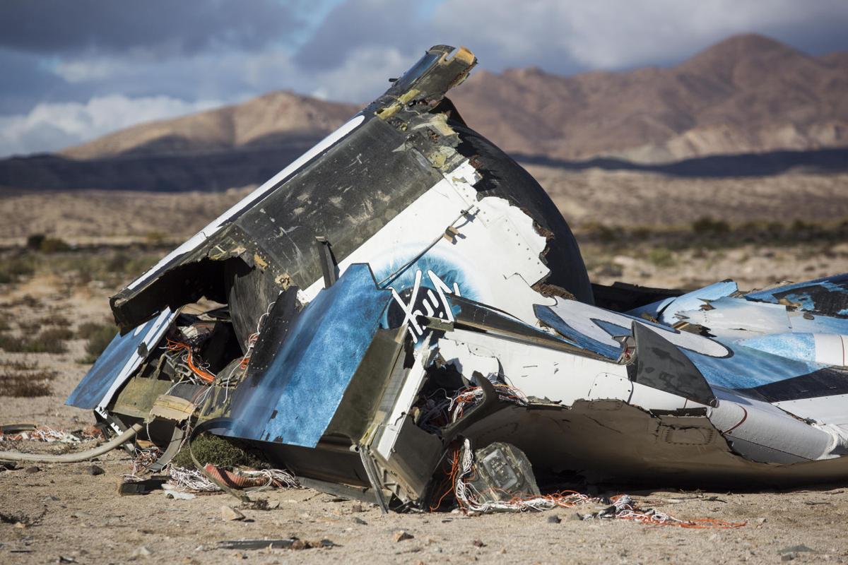 Spaceship Pilot Describes Harrowing Free Fall After Breakup Business Journalstar Com