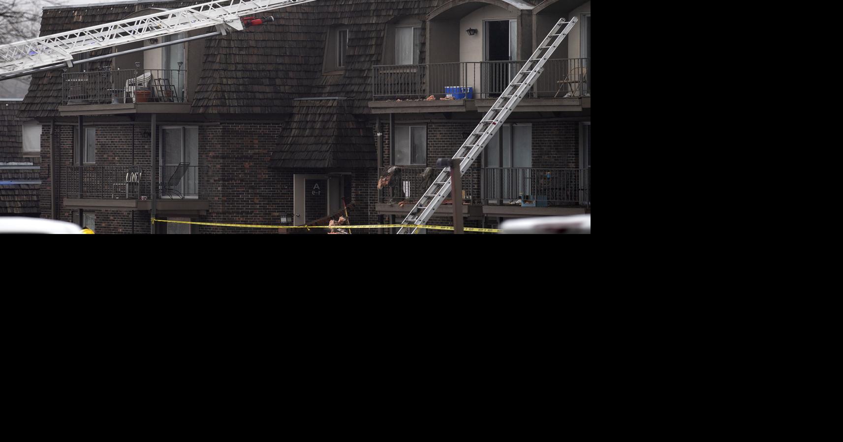 Fire displaces dozens at south Lincoln apartment complex