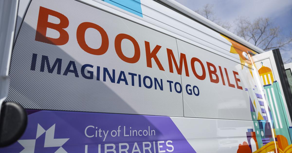Mobile Library Lcsd Lincoln City Libraries unveils two new bookmobiles