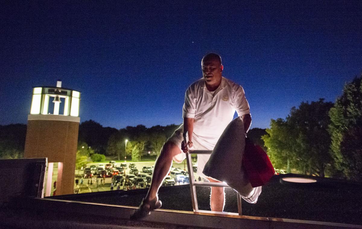 Principal on roof, 09.23