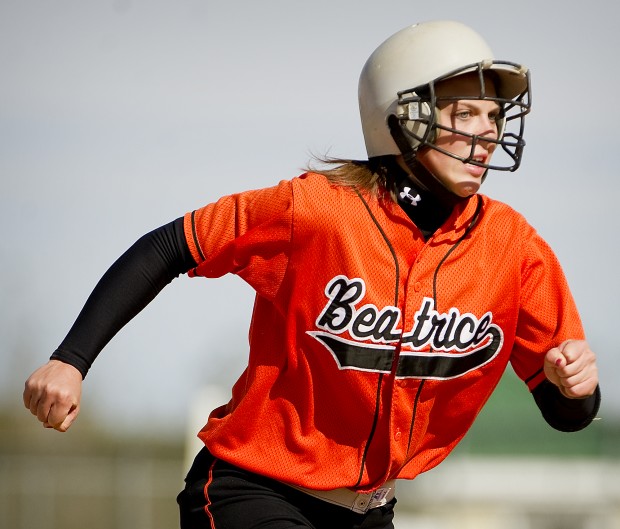 Class B state softball Omaha Skutt downs Beatrice for title