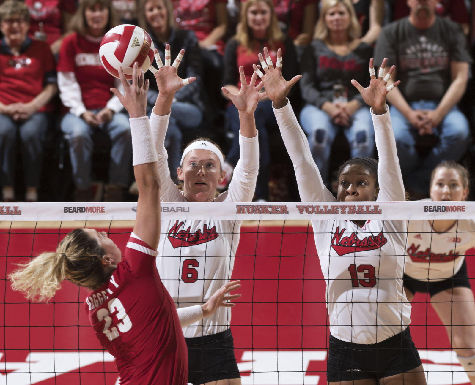 Photos: Husker Volleyball Puts The Hammer Down In Sweep | Galleries ...