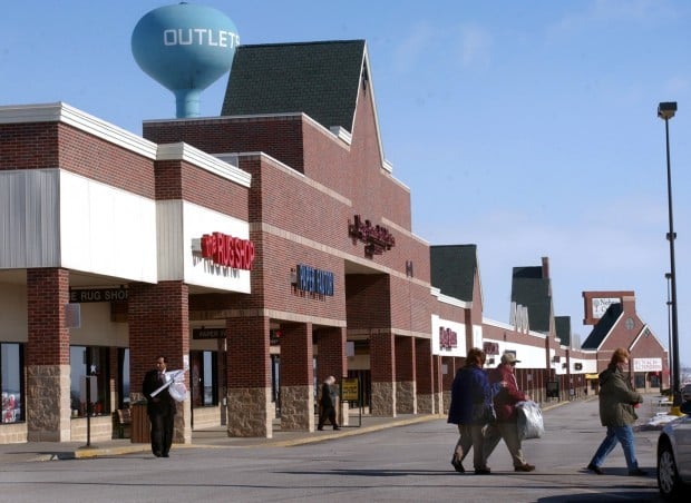romántico televisor Marcar Gretna outlets to be demolished for new mall