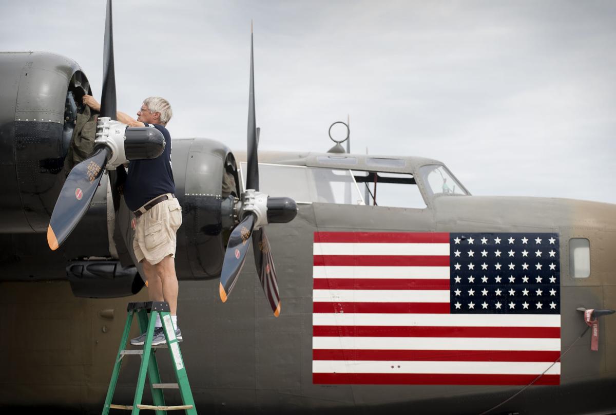 WW II Aircraft Show, 7.31