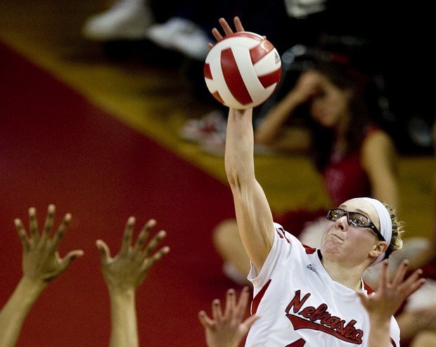 sports glasses for volleyball