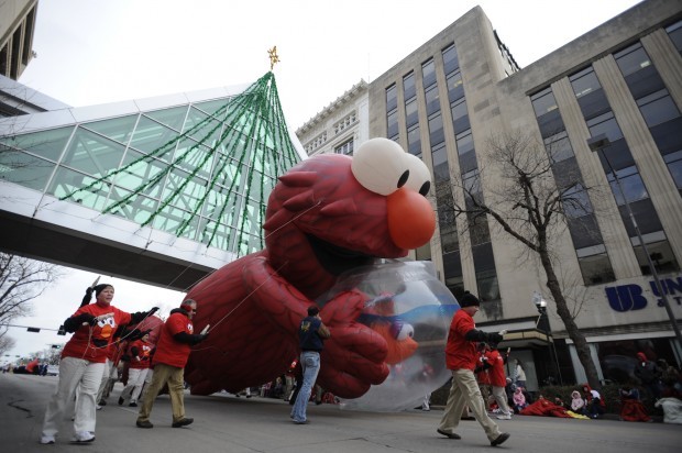 Elmo under skywalk