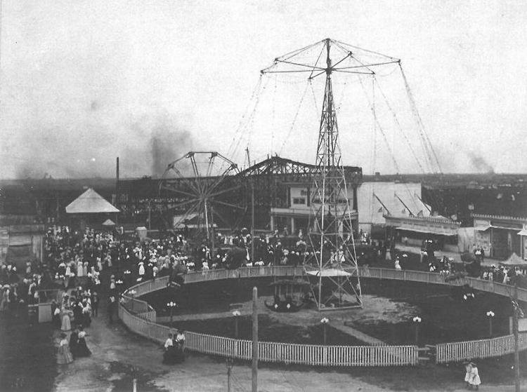 PhotoFiles A roller coaster and thrill rides at Capitol Beach in Lincoln