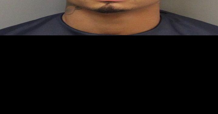 Lincoln man arrested after police find guns, ammunition in home