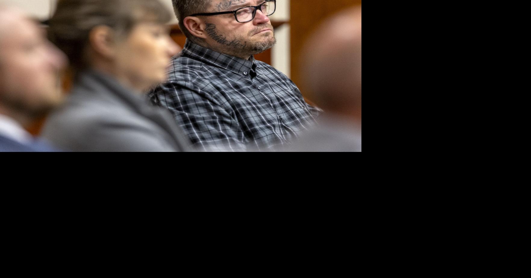 Siblings give different accounts of father's fatal stabbing at Lincoln ...