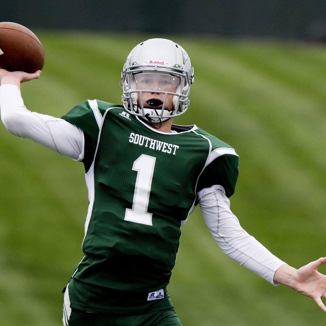 Ahlschwede Returns To Football At Ku State College Football