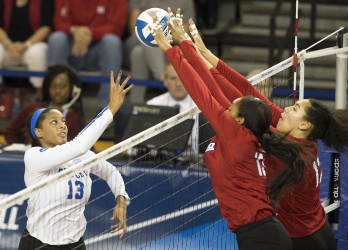 Nebraska vs. Kentucky, NCAA Volleyball Elite Eight, 12/9/17