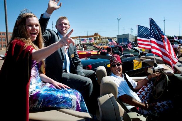 Shrine Bowl Parade 06.02.2012