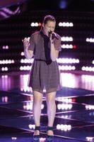 Lincoln teacher advances on 'The Voice' with 'bonkers' performance