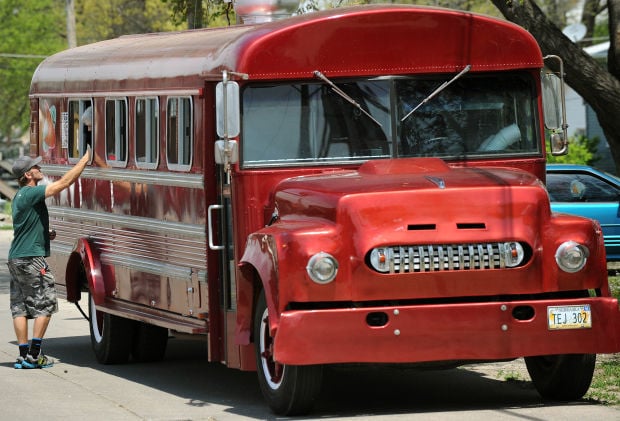 Nitro Burger Bus