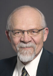 UNMC honors Shannon Engler at commencement ceremony