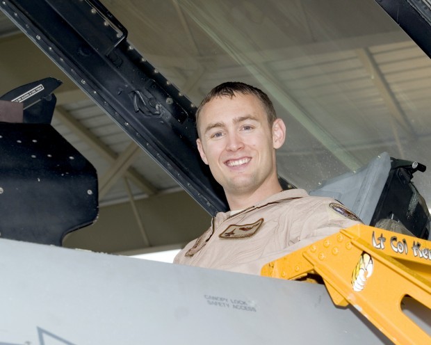 Corey Florendo in his F-16.jpg