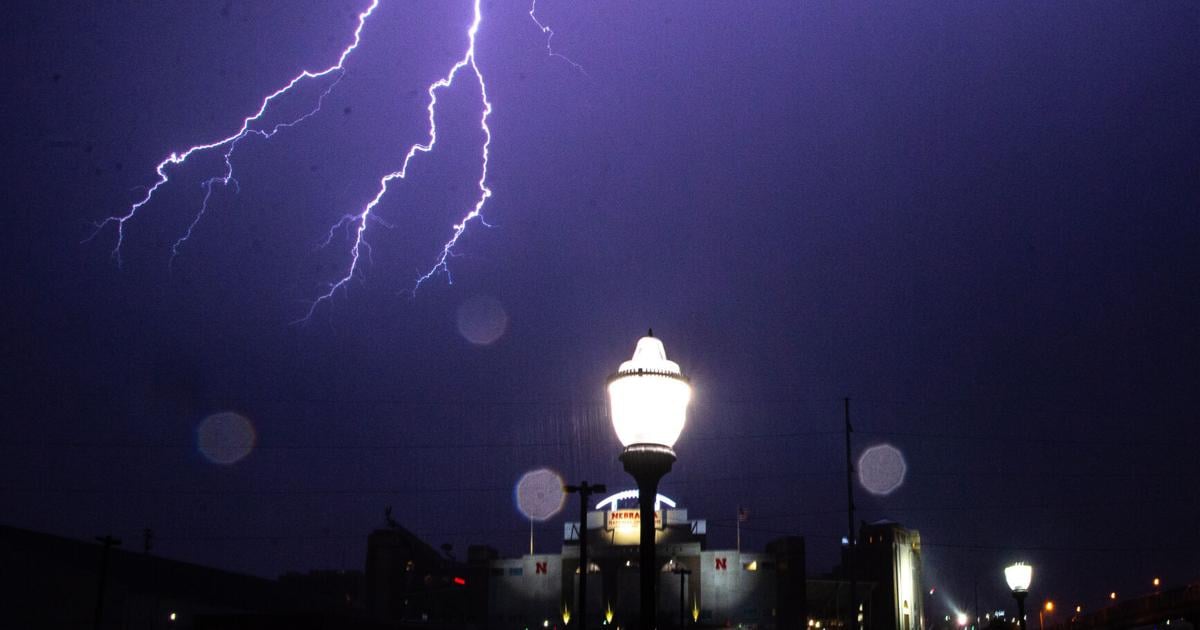 90s possible in Lincoln with severe weather in forecast for weekend