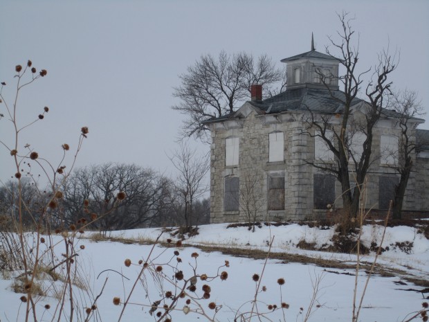 Beetison House
