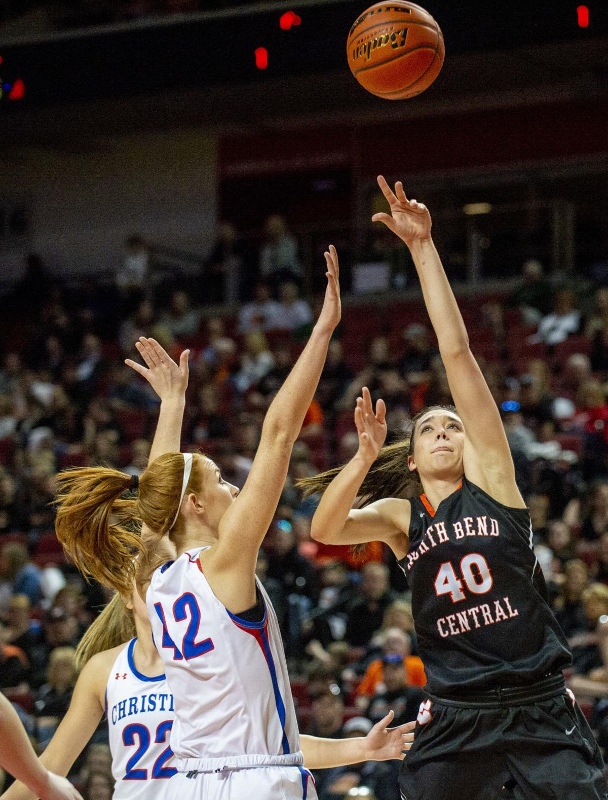 Class C 1 Girls Tigers Pounce On Hollenbeck S Early Absence Run