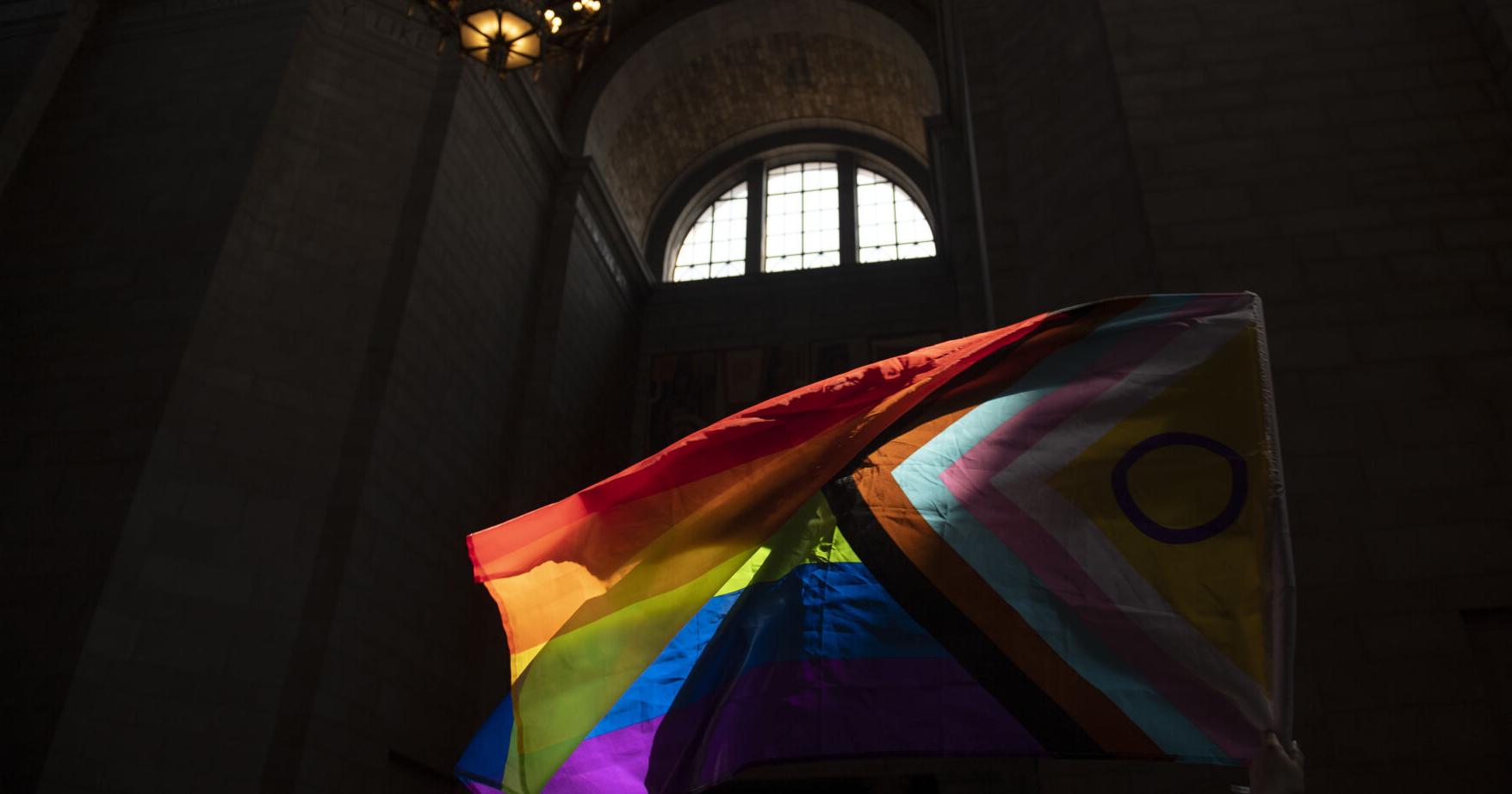 Power to regulate gender-affirming care in Nebraska is in one doctor's hands. What will he do? - Vimarsana News