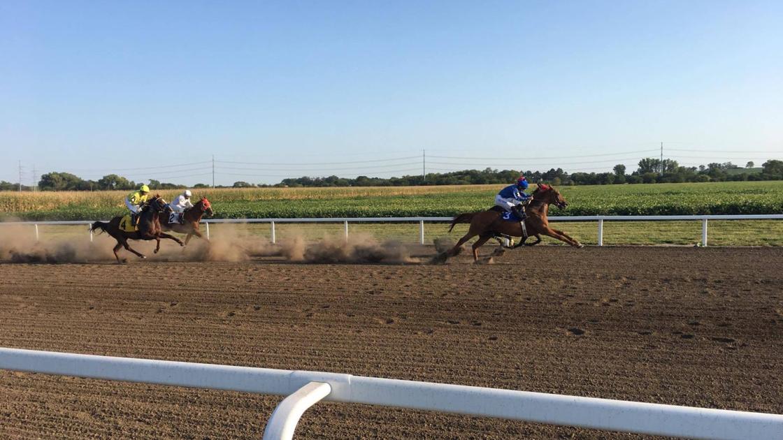 Lincoln Race Course kicks off first of two nights of live racing, a